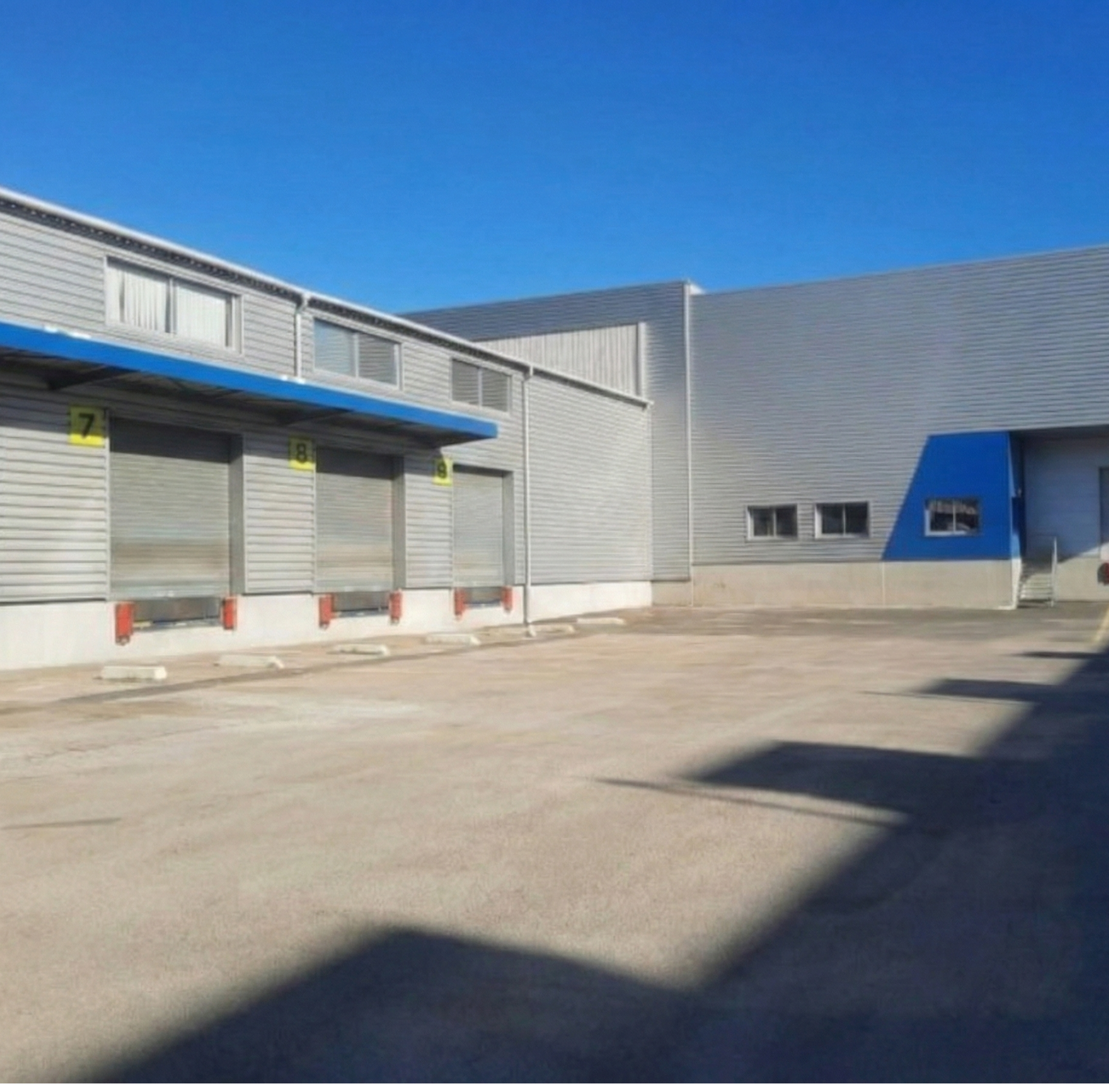 Entrepôt Logistique - Rideau métallique Montpellier